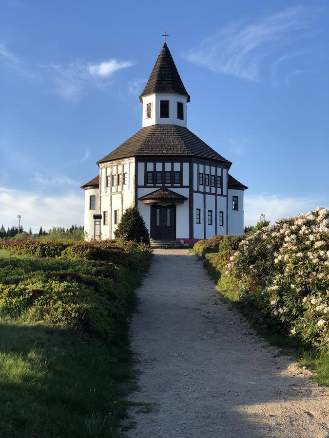 Penzion Zrzka Корженов Экстерьер фото